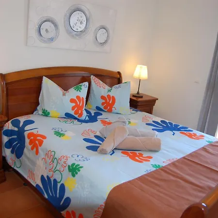 Villa Monte Alegrete With Sea View