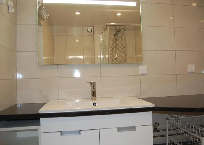 Monte Alegrete With Sea View Villa